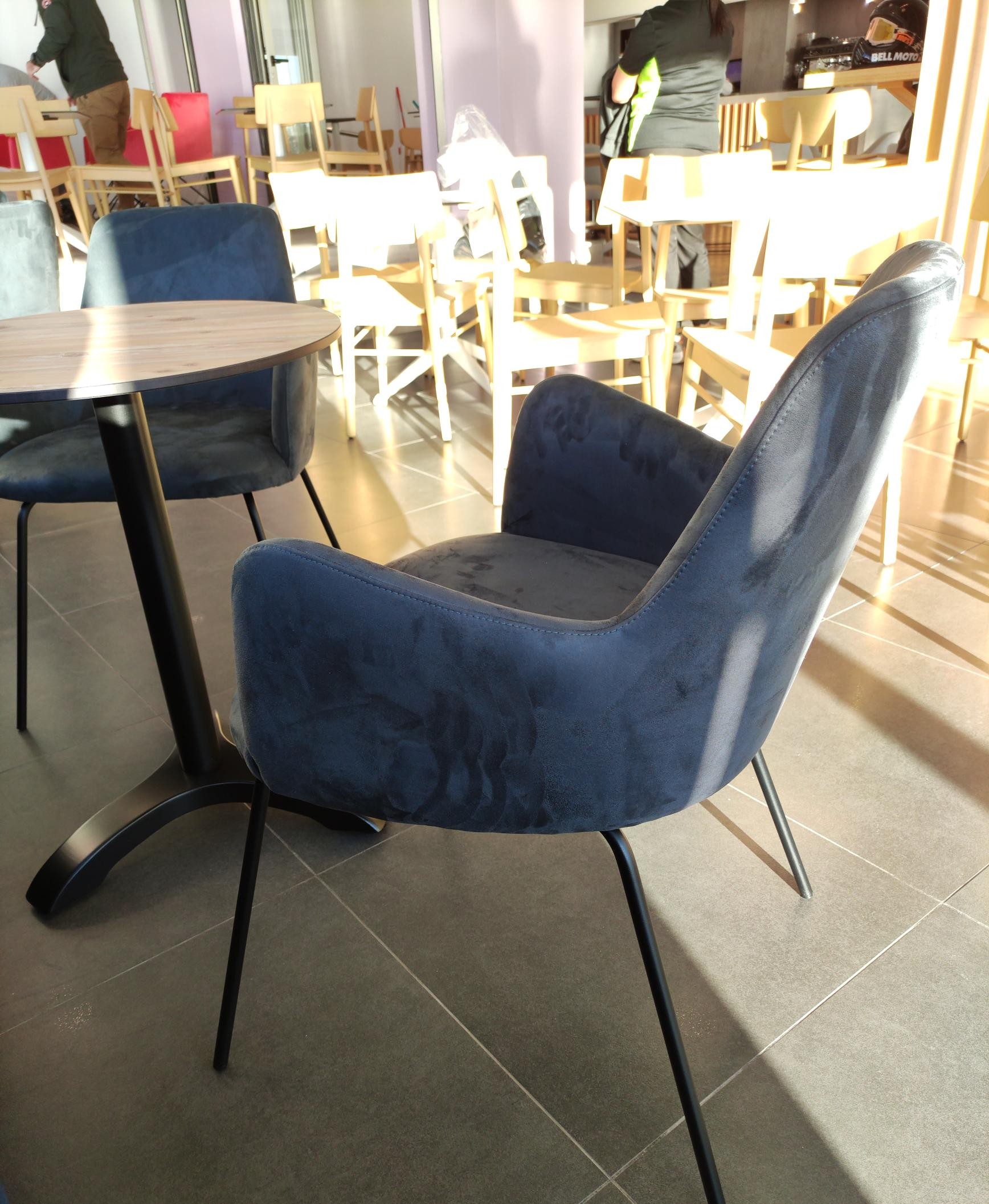 Mobiliario Recepción Y Cafetería Hotel Bris Benidorm 6